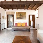 Luxury Apartment Piazza dei Coronari by Varental